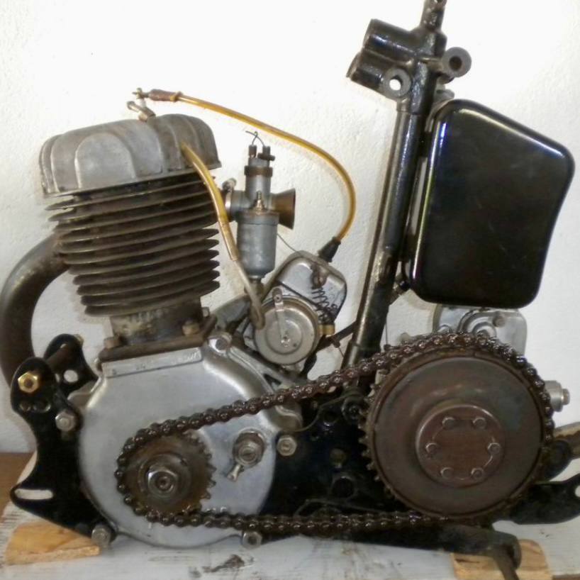 Ensemble moteur + boîte de vitesses – Moto ancienne